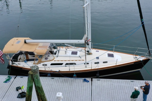 Jezebel 41ft Sabre Yacht For Sale