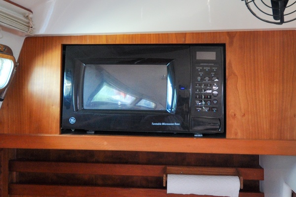 Jezebel 41ft Sabre Yacht For Sale