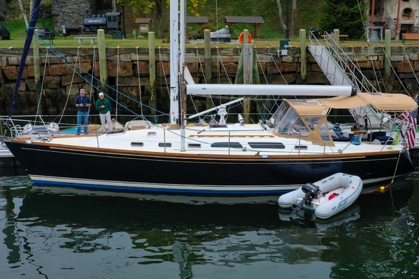 Jezebel 41ft Sabre Yacht For Sale