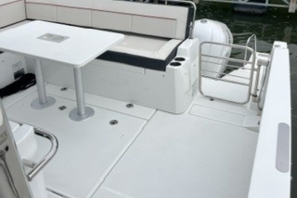 2021 Jeanneau 40