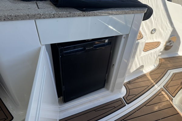 ARGONAUT  35ft Sea Ray Yacht For Sale