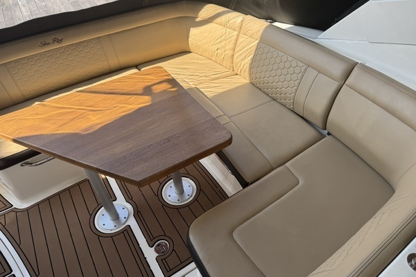 Sea Ray 350 Sundancer Yacht For Sale