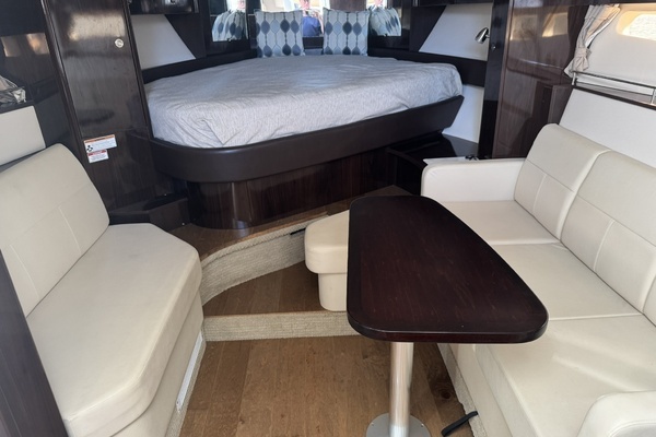 Sea Ray 350 Sundancer Yacht For Sale