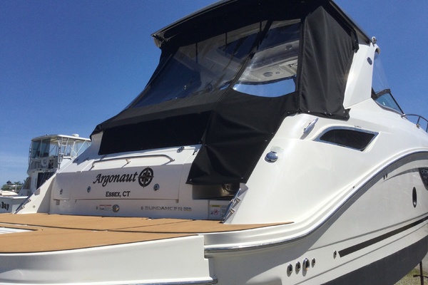 ARGONAUT  35ft Sea Ray Yacht For Sale