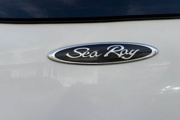 Sea Ray 350 Sundancer Yacht For Sale