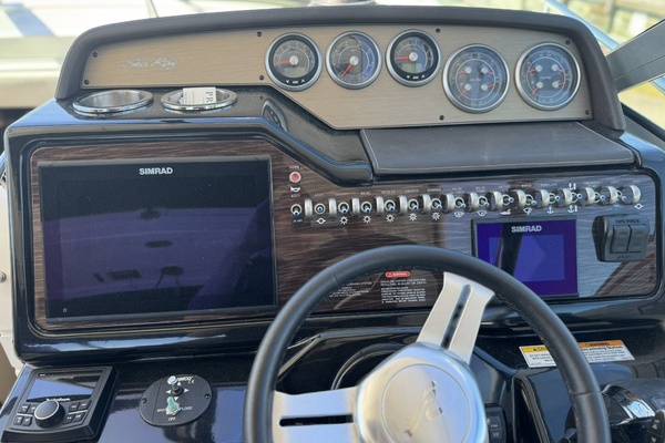 ARGONAUT  35ft Sea Ray Yacht For Sale