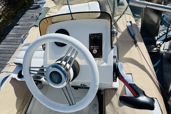 Siri 56ft CT Yacht For Sale