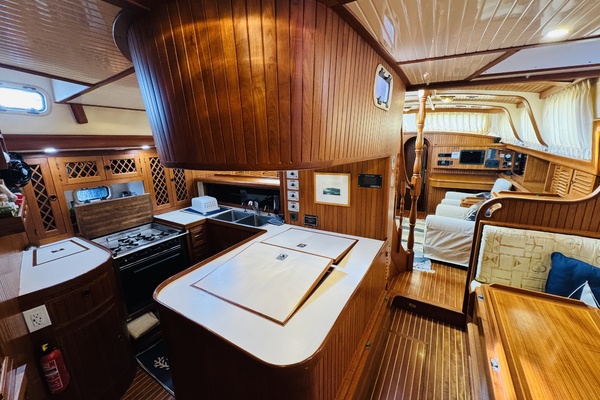 Siri 56ft CT Yacht For Sale