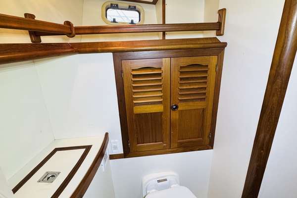 Siri 56ft CT Yacht For Sale