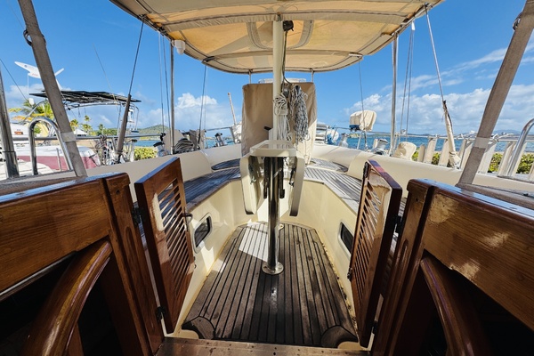 Siri 56ft CT Yacht For Sale