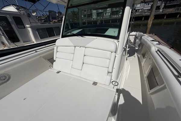 37ft Boston Whaler Yacht For Sale