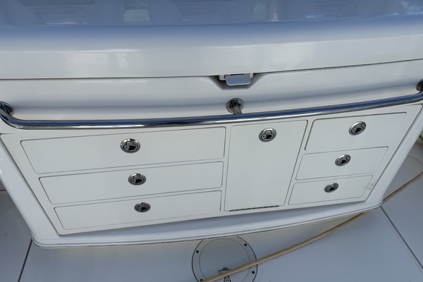 37ft Boston Whaler Yacht For Sale