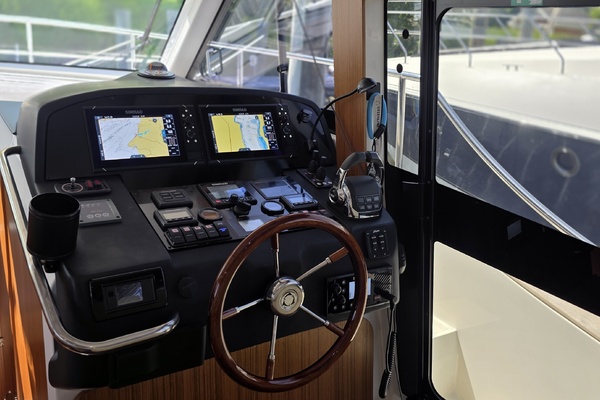 Come What May 40ft Greenline Yacht For Sale