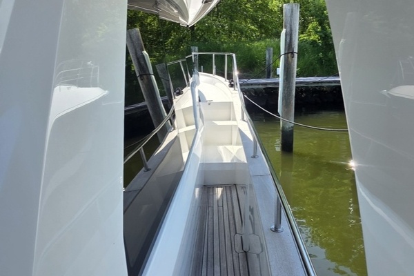 Come What May 40ft Greenline Yacht For Sale