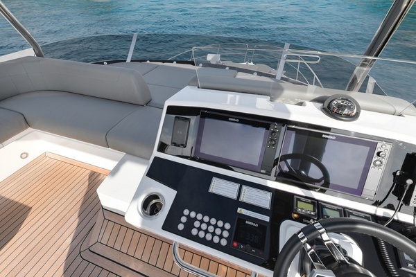 2024 Sunseeker 55