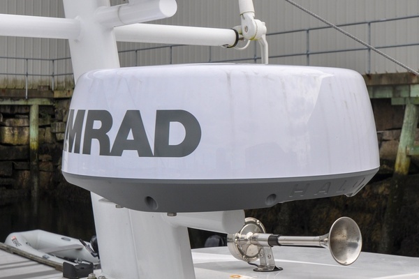 2022 Axopar 37