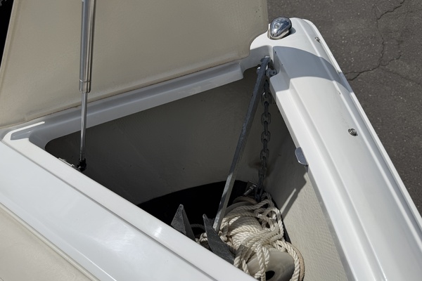 25ft Cobalt Yacht For Sale