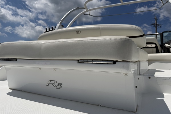 25ft Cobalt Yacht For Sale