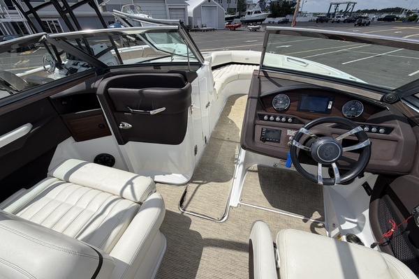 25ft Cobalt Yacht For Sale