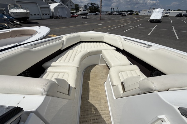 25ft Cobalt Yacht For Sale
