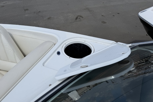 25ft Cobalt Yacht For Sale