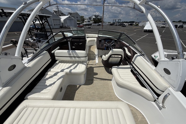 25ft Cobalt Yacht For Sale