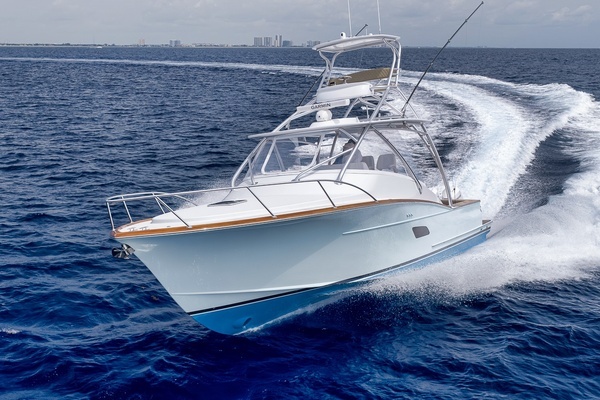 2024 Custom Carolina 40