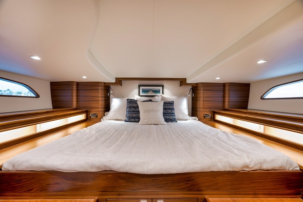 Anjamar  40ft Xcelerator Boatworks Yacht For Sale