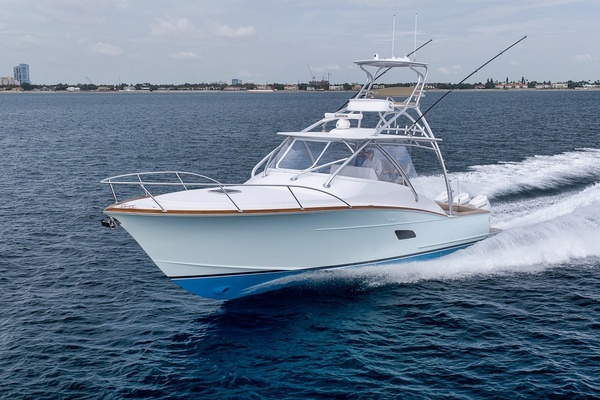 2024 Custom Carolina 40