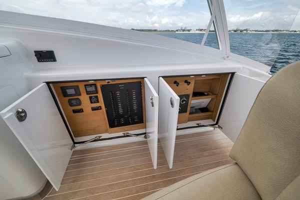 Anjamar  40ft Xcelerator Boatworks Yacht For Sale