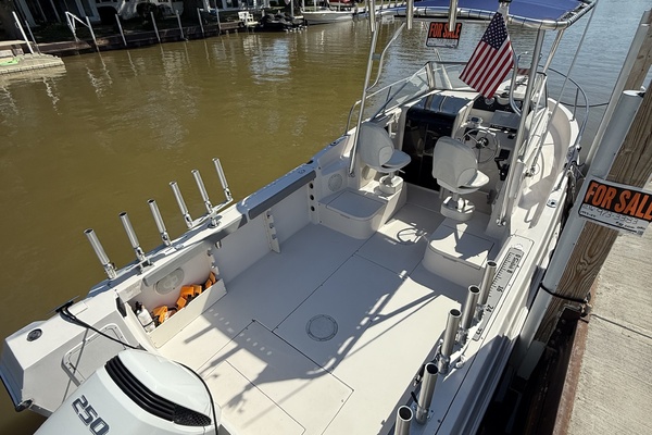23ft Aquasport Yacht For Sale