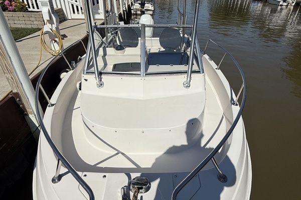 23ft Aquasport Yacht For Sale