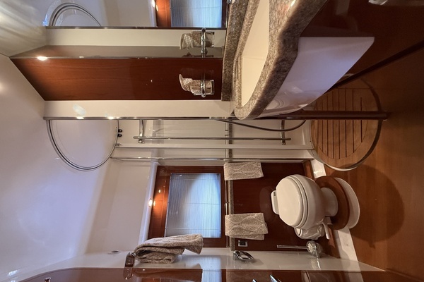 2009 Princess 54