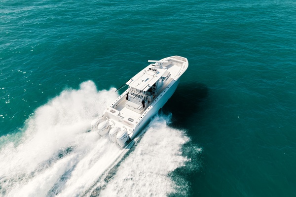 HATCHLIFE 41ft SeaHunter Yacht For Sale