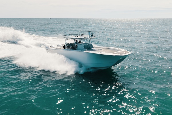 HATCHLIFE 41ft SeaHunter Yacht For Sale