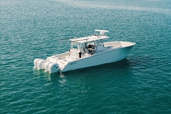 HATCHLIFE 41ft SeaHunter Yacht For Sale
