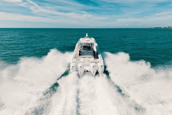HATCHLIFE 41ft SeaHunter Yacht For Sale