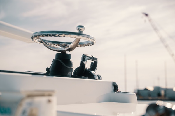 HATCHLIFE 41ft SeaHunter Yacht For Sale