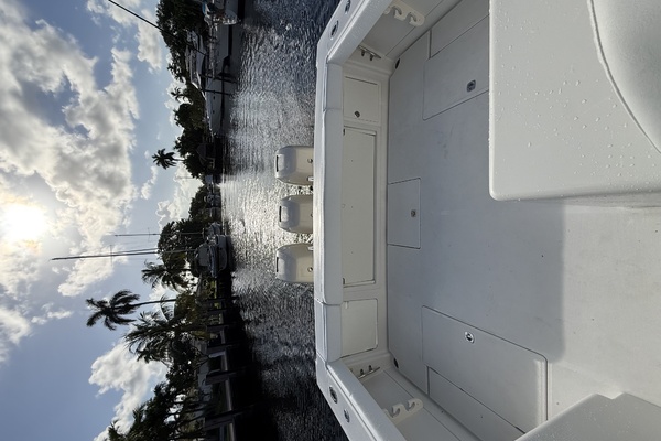 39ft Jupiter Yacht For Sale
