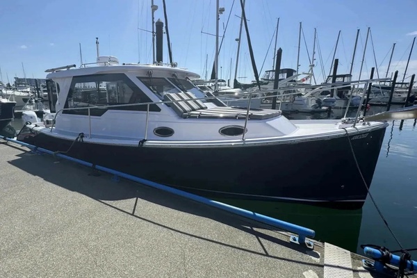 Maple Flag 34ft True North Yacht For Sale
