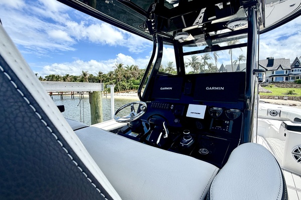 31ft Tidewater Yacht For Sale