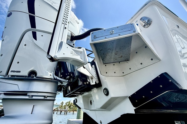 31ft Tidewater Yacht For Sale