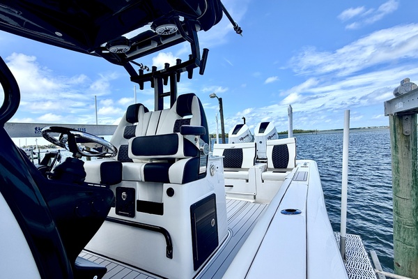 31ft Tidewater Yacht For Sale