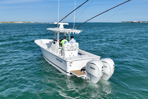 28ft Regulator Yacht For Sale