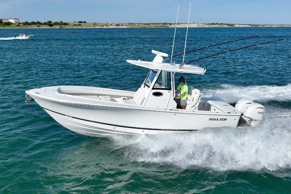 28ft Regulator Yacht For Sale