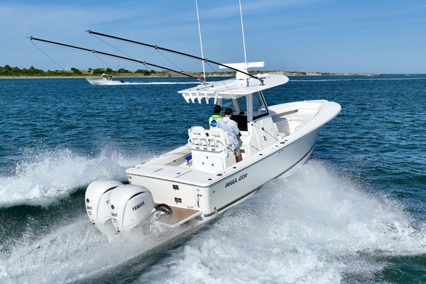 28ft Regulator Yacht For Sale