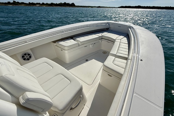 28ft Regulator Yacht For Sale