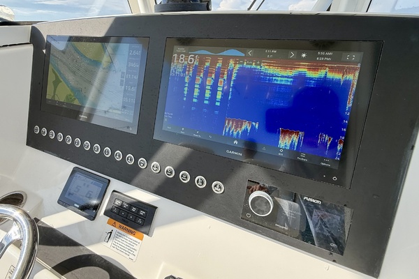 28ft Regulator Yacht For Sale