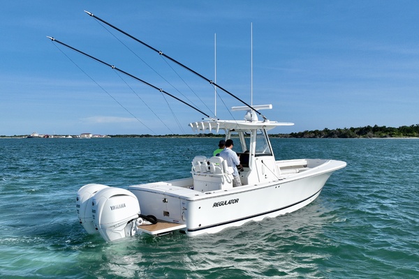 28ft Regulator Yacht For Sale