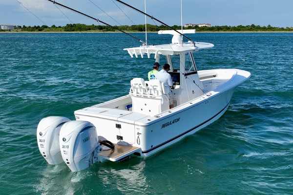 28ft Regulator Yacht For Sale